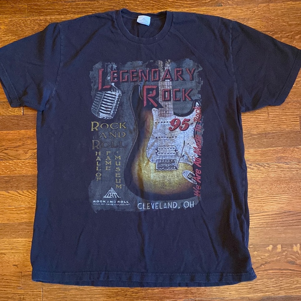 Legendary ‘95 Rock and Roll Hall of Fame Museum Cleveland, OH T-Shirt XL - Picture 1 of 6